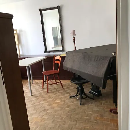 Sloneczny 2 Pokojowy Z Balkonem Niedaleko Metra